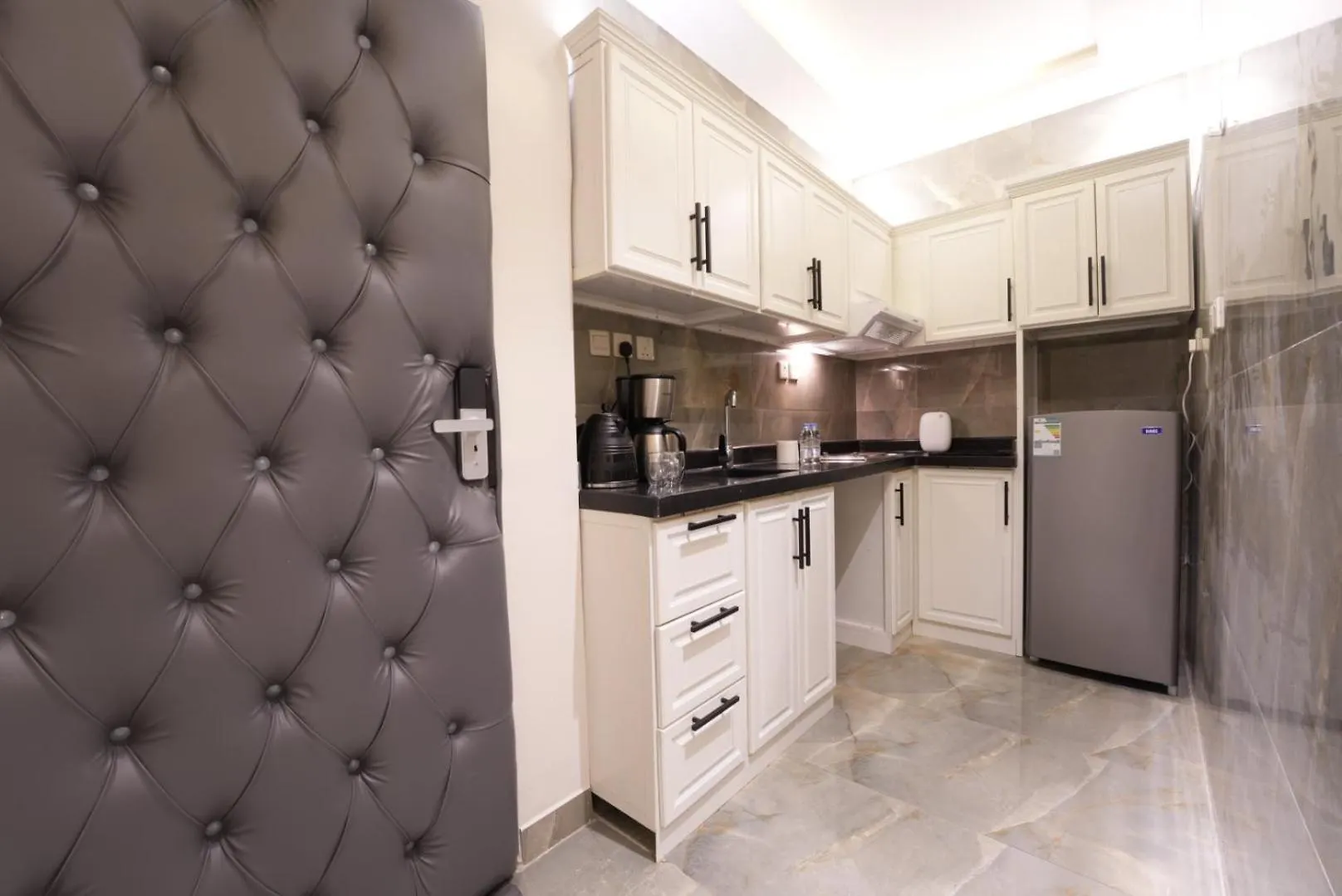 Apartment شقة بتصميم انيق بحي العقيق Riyadh
